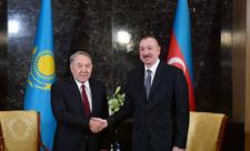 Prezident İlham Əliyev Nursultan Nazarbayevə telefonla zəng edib