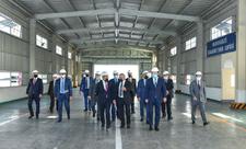 İqtisadiyyat naziri Mikayıl Cabbarov Gəncədə sənaye müəssisələrinin fəaliyyəti ilə tanış olub - FOTO