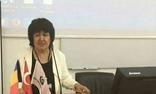 Şəhla Əhmədova: “Torpağımıza, bayrağımıza sahib çıxmalı olduğumuz kimi, dilimizə, sözlərimizə də sahib çıxmalıyıq”