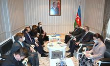 Ceyhun Bayramov Türk Şurası, TÜRKSOY və Beynəlxalq Türk Mədəniyyəti və İrsi Fondunun rəhbərlərinin təmsil olunduğu nümayəndə heyəti ilə görüşüb