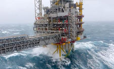 SOCAR hava şəraiti ilə əlaqədar dənizdə işləri dayandırıb