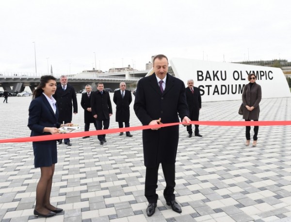 Bakı Olimpiya Stadionunun açılışı olub