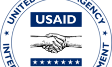 Tramp USAID-in fırıldaqçılıqla məşğul olduğunu bildirib