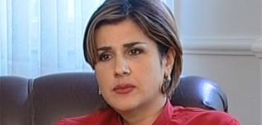 “Oxucunu ardımızca aparmalıyıq”