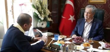 “Güclü hökumət qurmaq üçün kifayət qədər mandat əldə edəcəyimizi düşünürük”