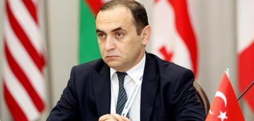 “İlahiyyatçılara böyük ehtiyacı var”