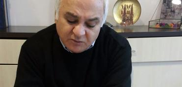 “Biliyi olmadan yazı yazan çox yazıçı var...”