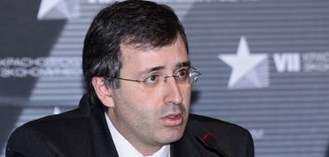 Rusiya fəlakətin yarı yolundadır