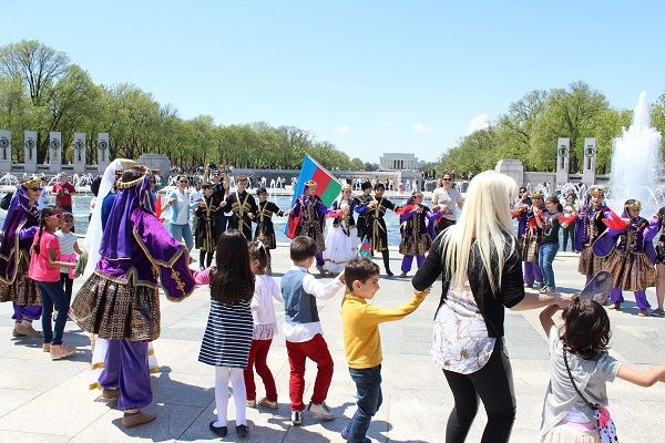 Amerikada Azərbaycan mədəniyyətinin təqdimatı keçirilib