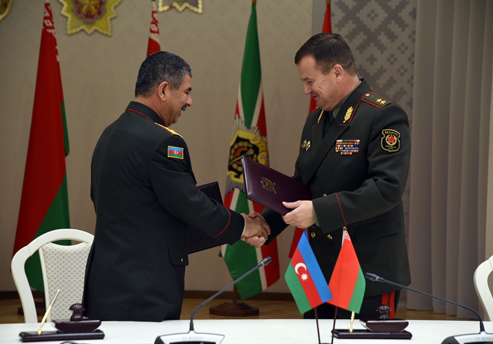 Azərbaycan və Belarus müdafiə nazirlikləri arasında plan imzalanıb