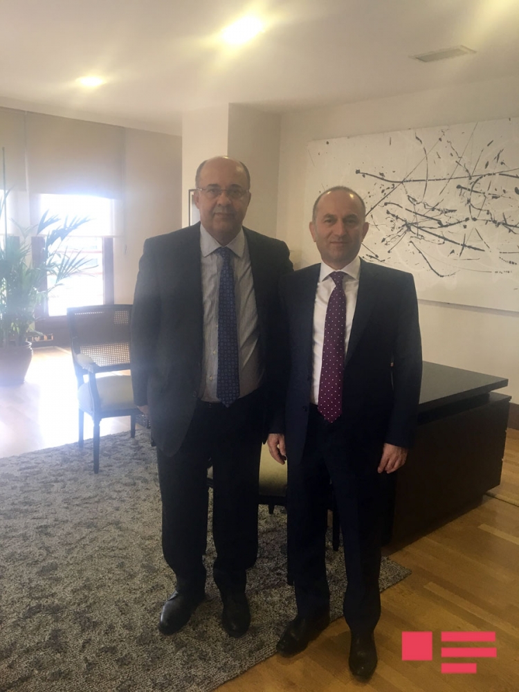 Baş konsul Türkiyənin media holdinqlərini ziyarət edib