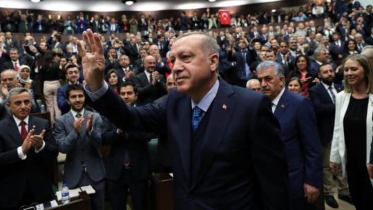 Türk siyasətçilərinə qadağa qoyan Avropanın iki seçimi var