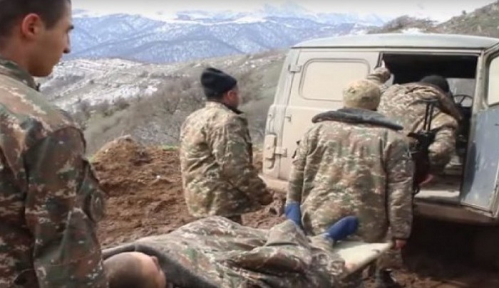 Ermənistan ordusunda qətl və intihar halları artır