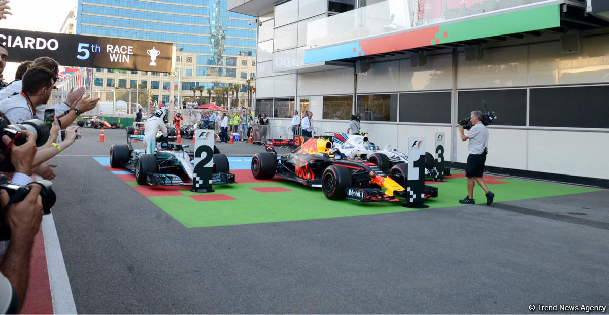 Formula-1 yarışlarına gələn tamaşaçıların sayı artıb