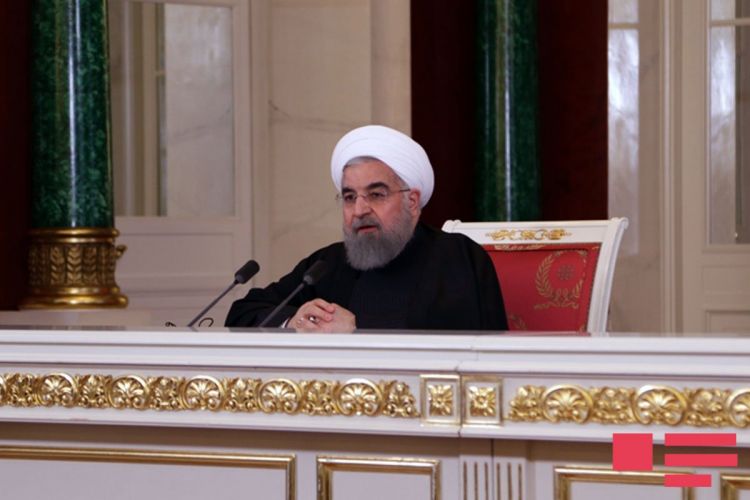 Ruhani: İran hazırda daha çox uran zənginləşdirir