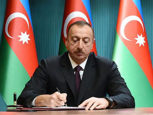 Azərbaycan prezidenti sosial müavinətləri kəskin artırtdı