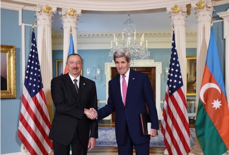 Azərbaycan prezidenti ABŞ-ın dövlət katibi ilə görüşüb