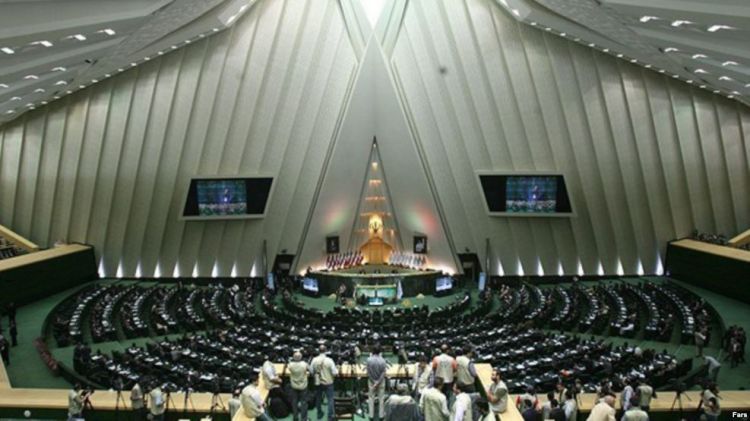 İran parlamenti Azərbaycanla imzalanmış sazişi təsdiqləyib