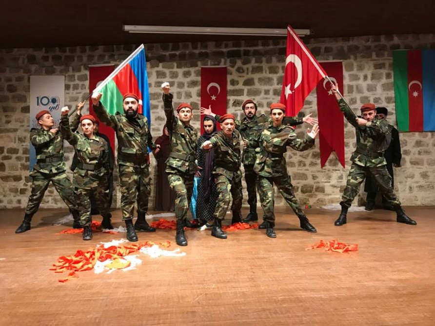 İrəvan Teatrının Türkiyədə qastrol səfəri anşlaqla qarşılanıb