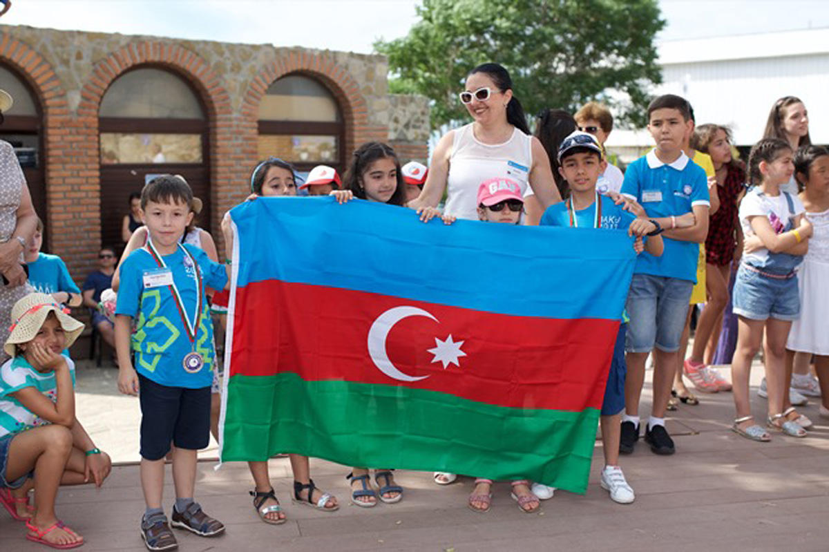 Azərbaycanlı şagirdlər beynəlxalq turnirin qalibi olub