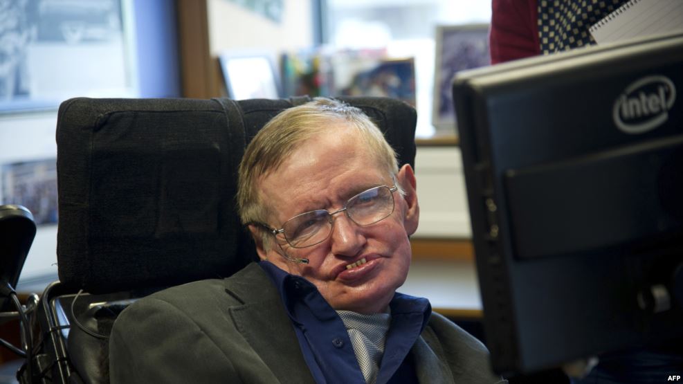 Stephen Hawking-dən qorxulu proqnoz