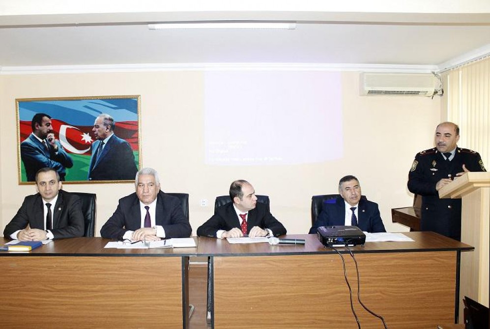 Uşaq əməyinin istismarının qarşısının alınması yolları müzakirə edilib