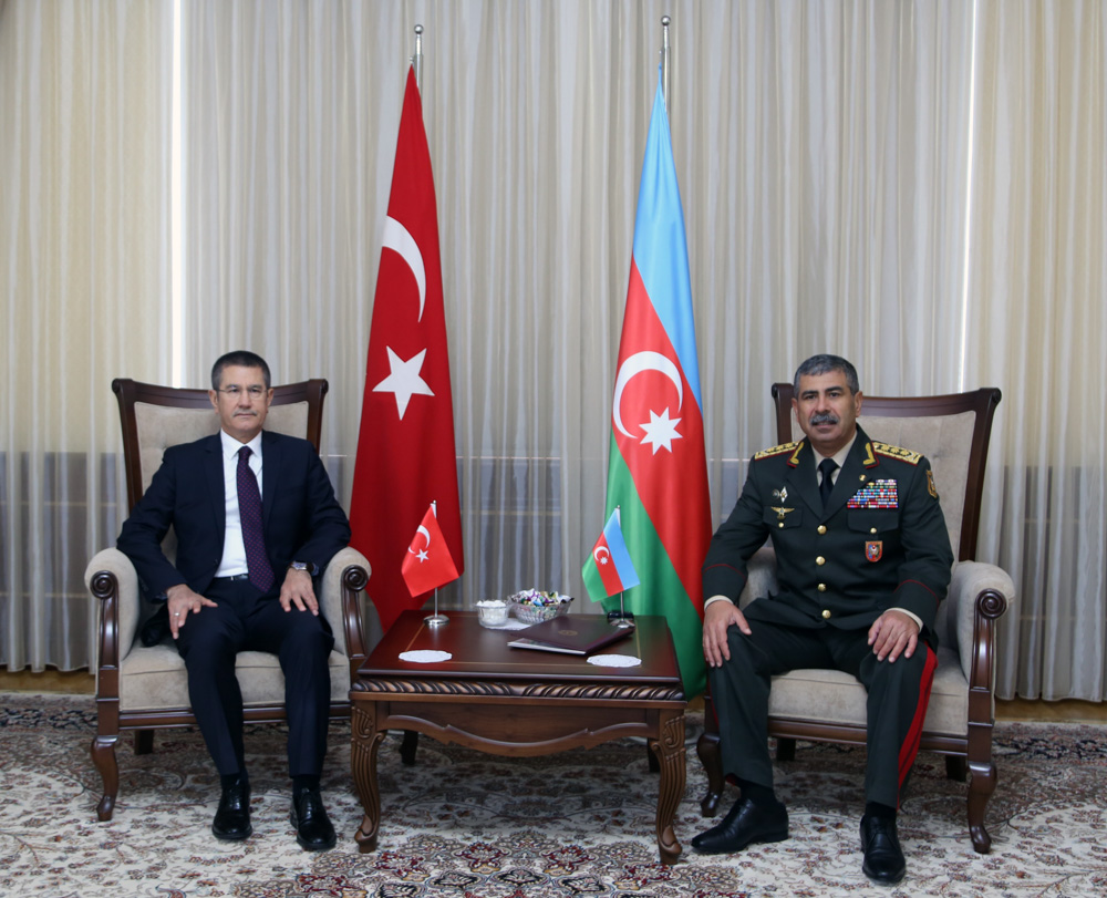 Azərbaycan-Türkiyə hərbi əməkdaşlığı müzakirə edilib