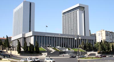 Milli Məclisin növbəti plenar iclası oktyabrın 2-də keçiriləcək