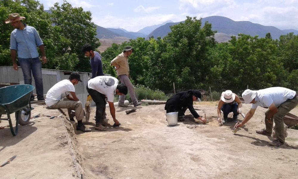Beynəlxalq arxeoloji ekspedisiya Goranboyda maddi mədəniyyət nümunələri aşkar edib