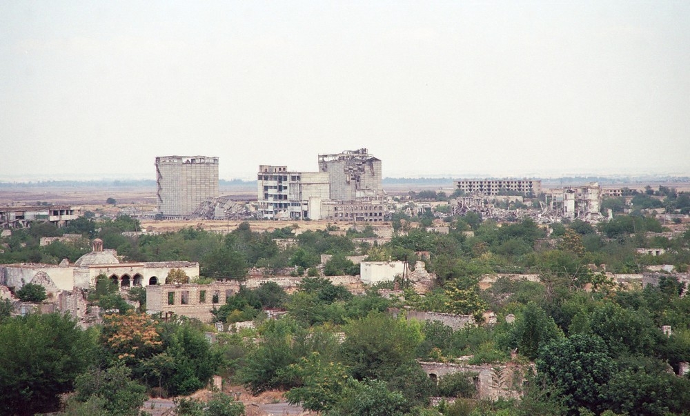 Ağdamın Ermənistan silahlı qüvvələri tərəfindən işğalından 26 il keçir