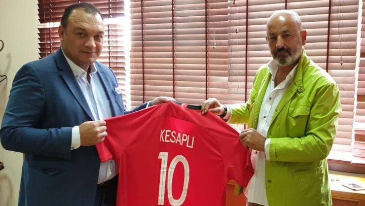 Dündar Keşaplı Türkiyə Futbol Federasiyasını ziyarət edib