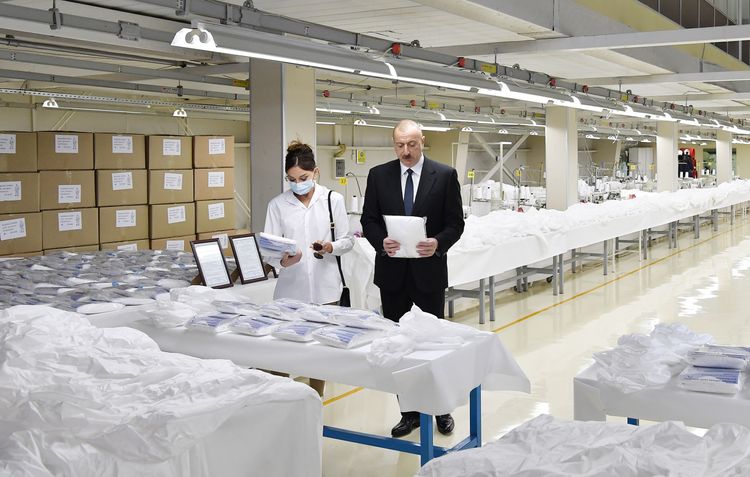 Prezident Sumqayıtda tibbi maska fabriki və qoruyucu kombinezon istehsalı müəssisəsinin açılışında iştirak edib - YENİLƏNİB