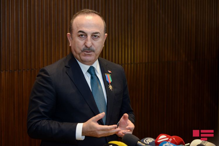 Çavuşoğlu: “Türkiyə pandemiya başlayandan 125 ölkəyə dəstək verib”