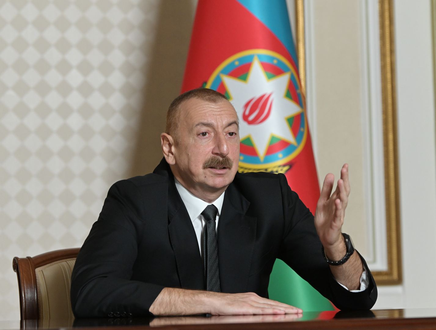 Prezident İlham Əliyev: Azərbaycan dünyada nadir ölkələrdəndir ki, neft, qaz, deməli yanacaq və elektrik enerjisini ixrac edir
