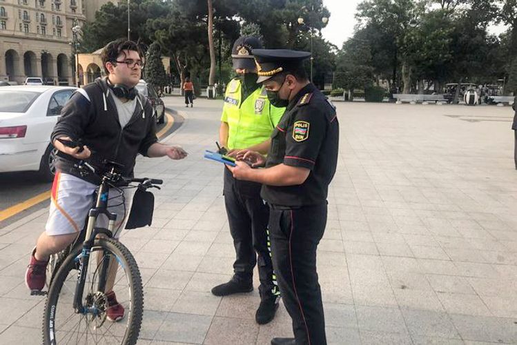 Bakıda polis velosipedçilərə qarşı reyd keçirib  - FOTO