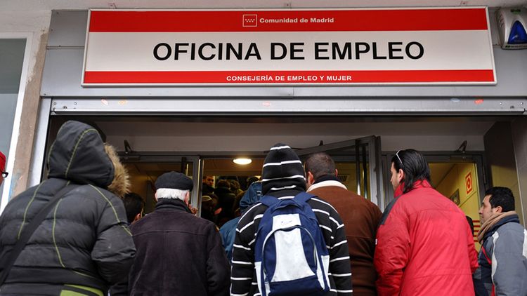 İspaniyada işsizlik səviyyəsi 15%-i keçib