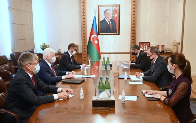 Xarici İşlər naziri Ceyhun Bayramov Rusiya Federasiyasının səfiri ilə görüşüb - FOTO