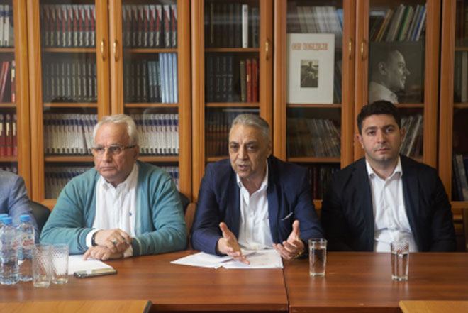 Rusiyadakı diasporumuz gənc soydaşlarımızı ermənilərin təxribatlarına uymamağa çağırıb - FOTO