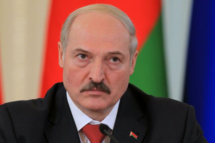 Lukaşenko: “Mitinq keçirənlərlə bağlı tədbir görüləcək”