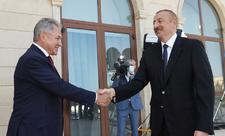 Azərbaycan Prezidenti İlham Əliyev Rusiyanın Müdafiə nazirinin başçılıq etdiyi nümayəndə heyətini qəbul edib