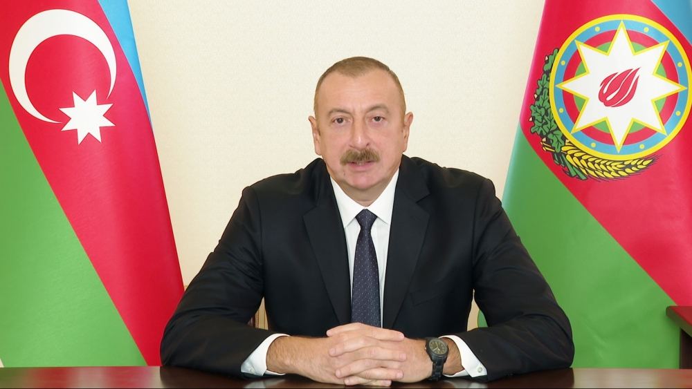 Azərbaycan Prezidenti: “Kim verib sənə bu qədər silahı, niyə soruşan yoxdur?”