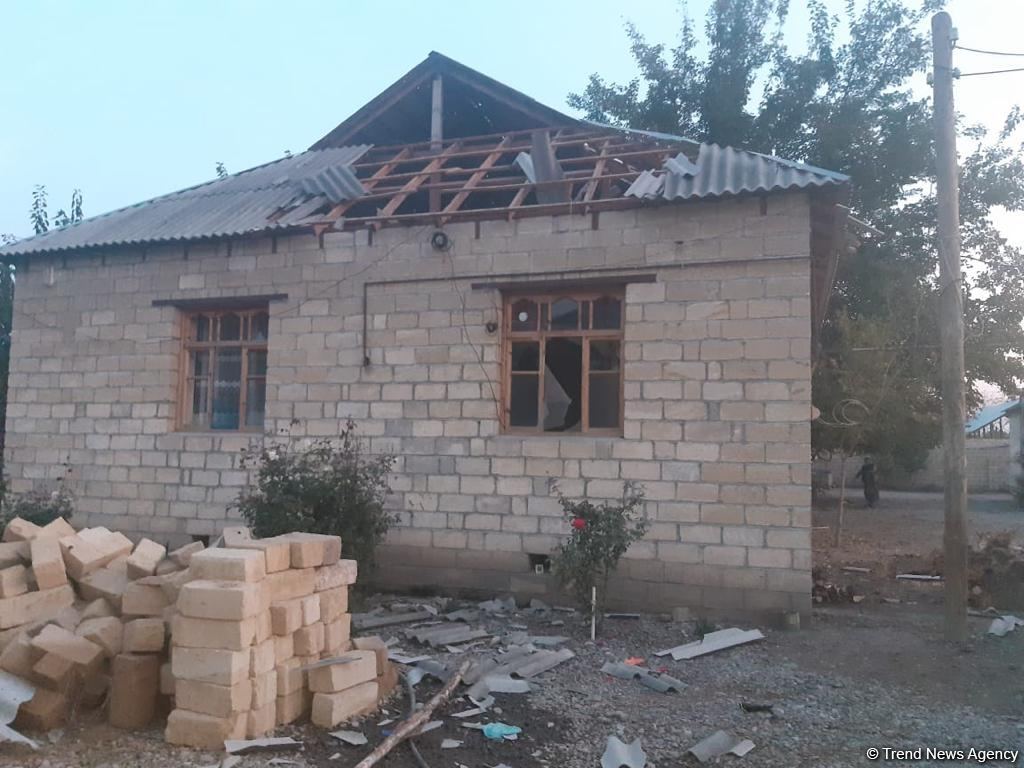 Ermənistanın ağır artilleriya zərbələri nəticəsində Bərdədə 5 fərdi evə ciddi ziyan dəyib - FHN - FOTO/VİDEO
