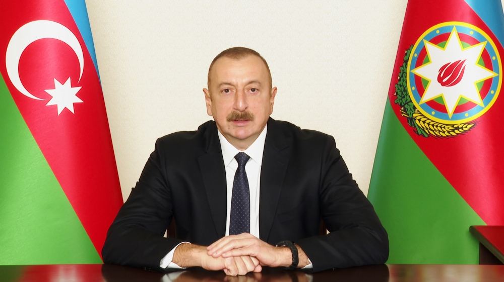 Azərbaycan Prezidenti: Ermənistan ordusu oğrulardan ibarətdir, tuşonka satan, əsgərin payını satan generallar oğrudurlar