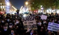 Əfqan mühacir: “Fransa polisinin humanist olduğunu düşünürdük, bizi amansızcasına döyənədək...”