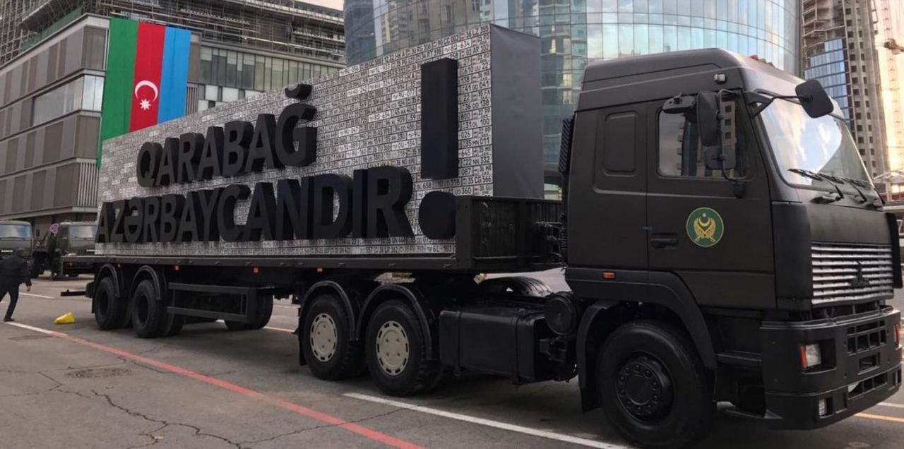 Ermənistanın avtomobil nömrələrindən hazırlanmış "Qarabağ Azərbaycandır!" lövhəsi - FOTO