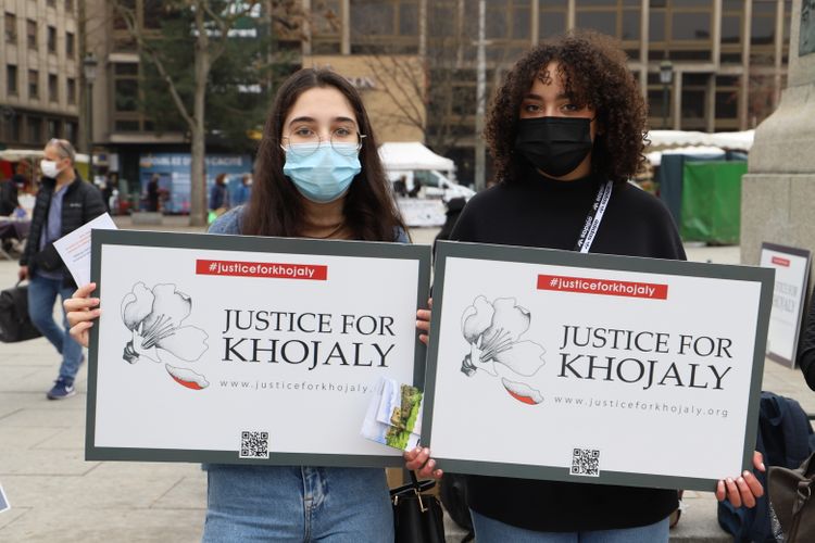 Strasburqun Kleber meydanında Xocalı soyqırımı ilə bağlı aksiya keçirilib