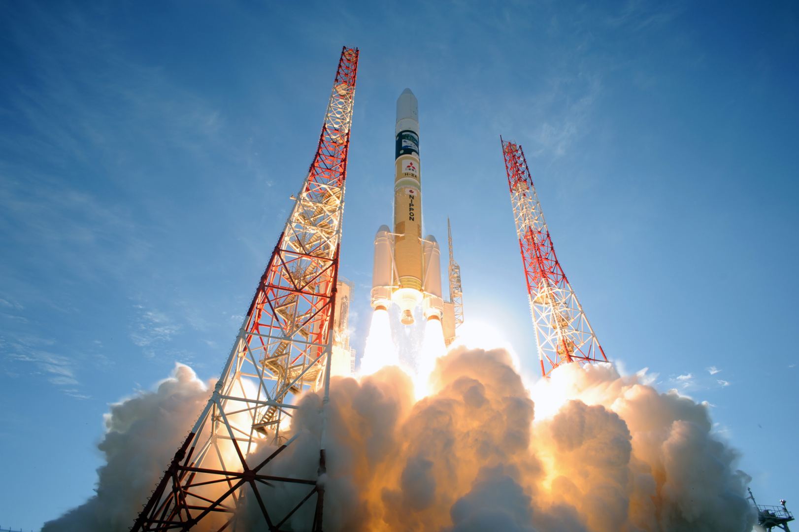 Yaponiyada yeni H-III raket-daşıyıcının uğurlu sınaqları keçirilib