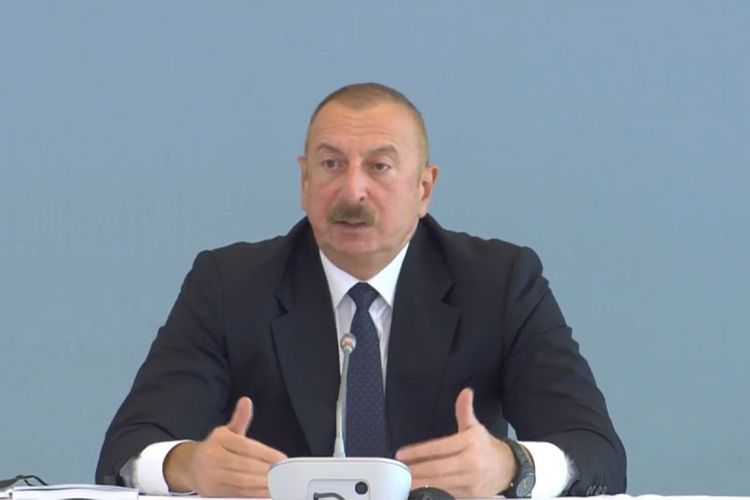 Azərbaycan Prezidenti: “Ümid edirəm ki, gələn ildən məcburi köçkünlərin geri qaytarılmasına başlanacaq”
