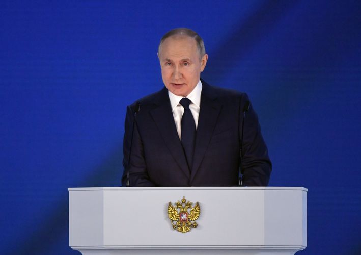Putin: "Rusiya Dağlıq Qarabağda silahlı münaqişənin dayandırılmasında vacib rol oynayıb"