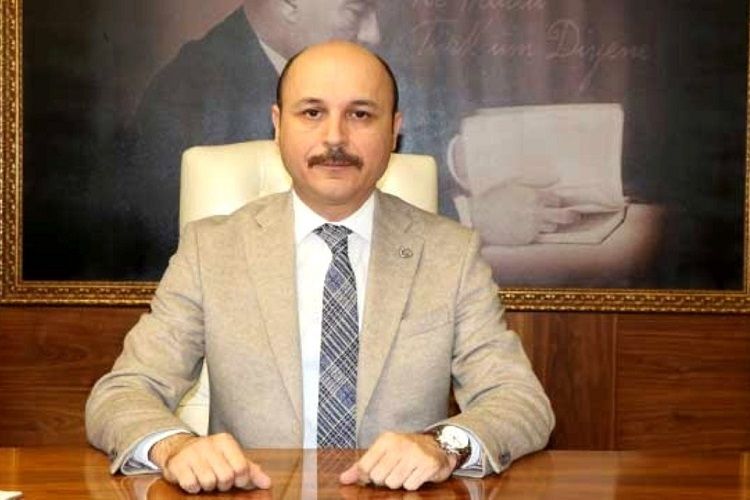 Türkiyəli ziyalı Talip Geylan: “Qırmızıdərililərin qətli üzərində qurulan ABŞ tarixi həqiqətləri dəyişdirə bilməz”